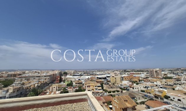 Odsprzedaż - Apartments -
Torrevieja - Torrevieja Centro