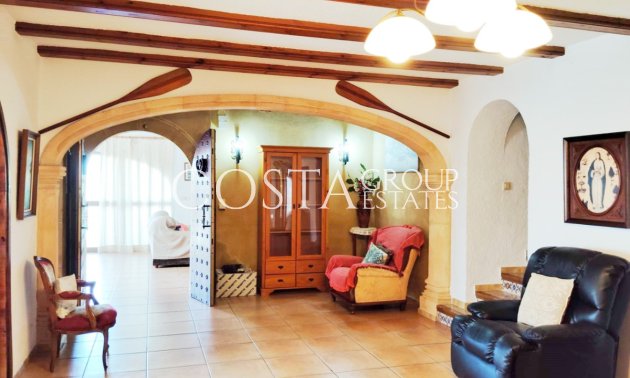 Wiederverkauf - Villa -
Benissa - Benissa Centro