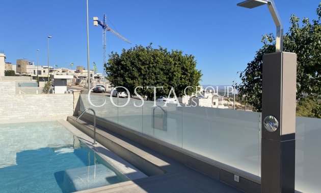 Resale - Villa -
Orihuela - Dehesa de Campoamor