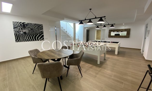 Resale - Villa -
Orihuela - Dehesa de Campoamor