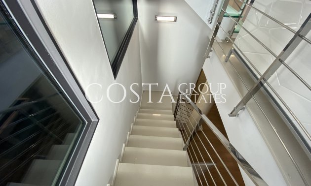 Resale - Villa -
Orihuela - Dehesa de Campoamor