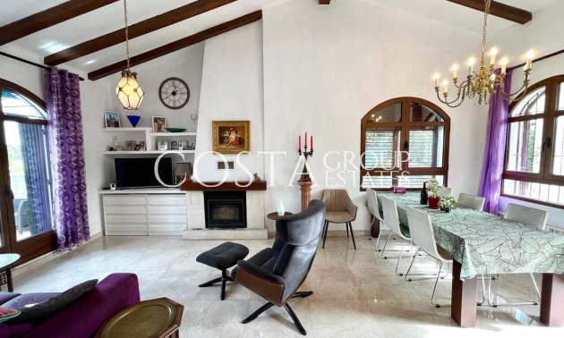 Resale - Villa -
Orihuela - Villamartin