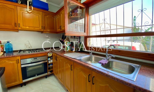 Resale - Villa -
Rojales - Ciudad Quesada