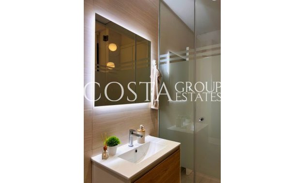 Odsprzedaż - Apartments -
Torrevieja - Playa del Cura