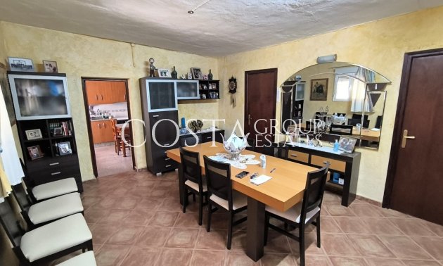 Herverkoop - Villa -
Yecla - Yecla Centro