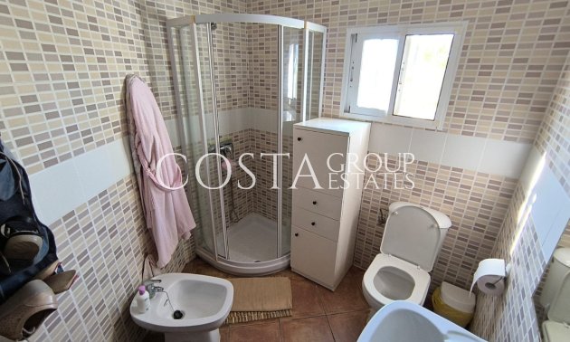 Herverkoop - Villa -
Yecla - Yecla Centro