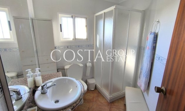 Herverkoop - Villa -
Yecla - Yecla Centro