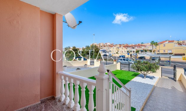 Odsprzedaż - Apartments -
Orihuela - Orihuela Costa