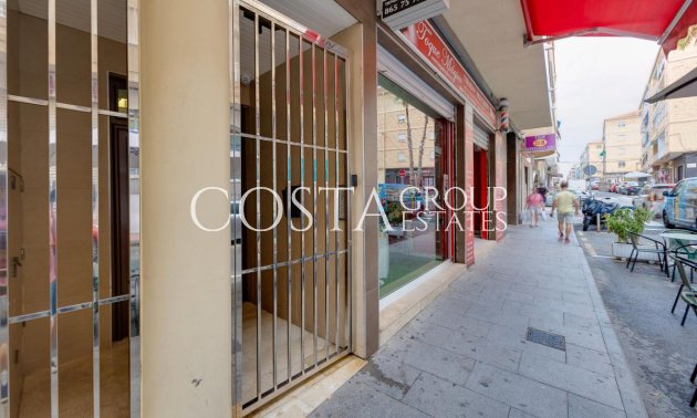 Resale - Apartments -
Torrevieja - Torrevieja Centro