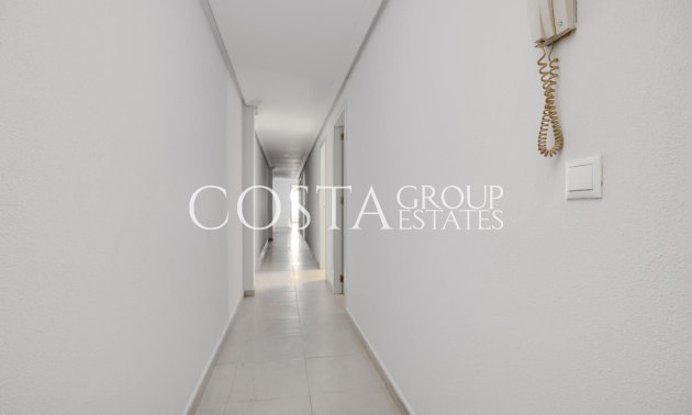 Resale - Apartments -
Torrevieja - Torrevieja Centro