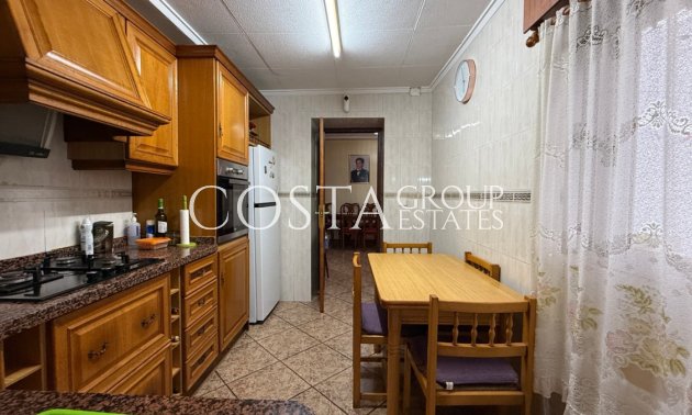 Odsprzedaż - Dom -
Torrevieja - Torrevieja Centro