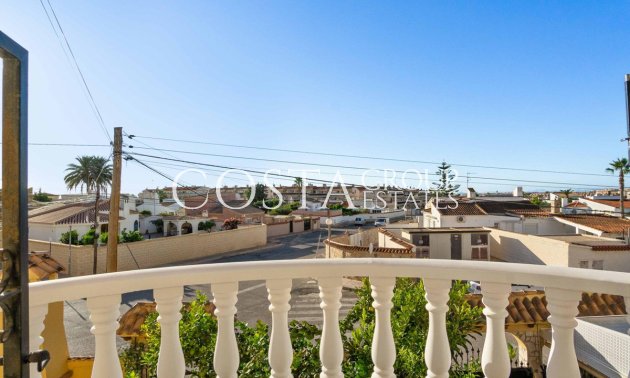 Odsprzedaż - Willa -
Orihuela - La Florida