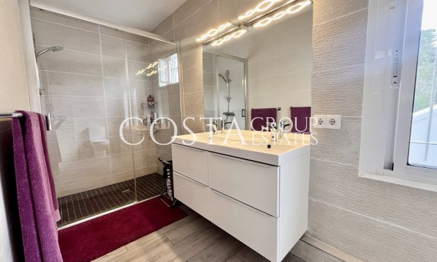 Resale - Villa -
Pilar de la Horadada - Pinar de Campoverde