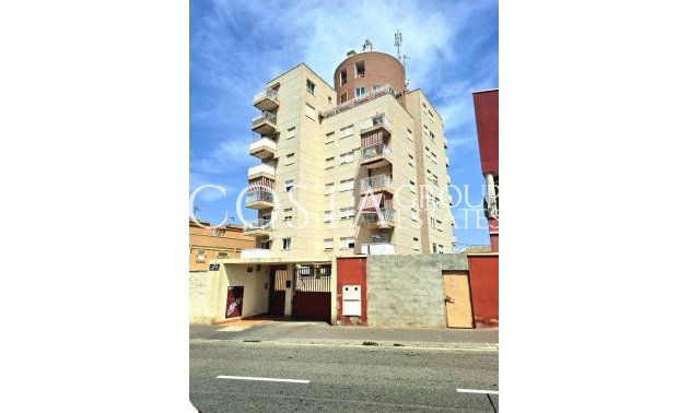 Odsprzedaż - Apartments -
Torrevieja - Torrevieja Centro