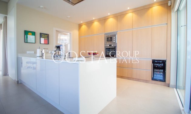 Wiederverkauf - Villa -
Orihuela - Las Colinas Golf