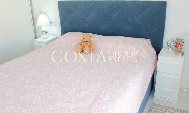 Wiederverkauf - Villa -
San Miguel de Salinas - San Miguel de Salinas Centro