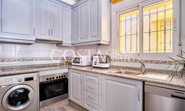 Herverkoop - Villa -
Los Montesinos - Los Montesinos Centro