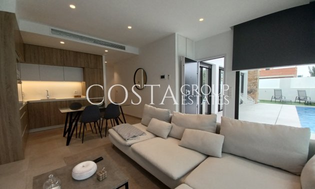 Revente - Villa -
Pilar de la Horadada - Pilar de la Horadada Centro