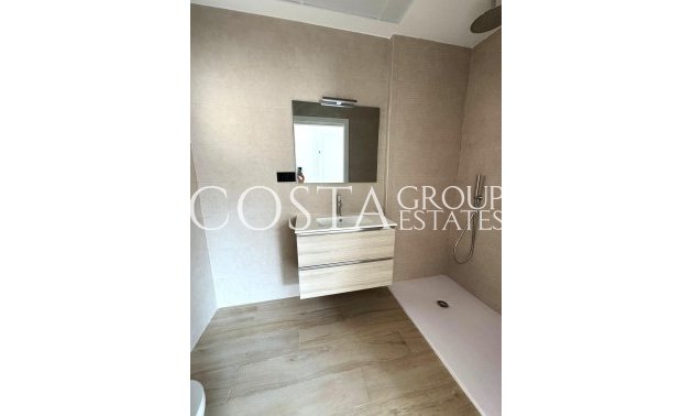 Wiederverkauf - Villa -
Torrevieja - Aguas Nuevas