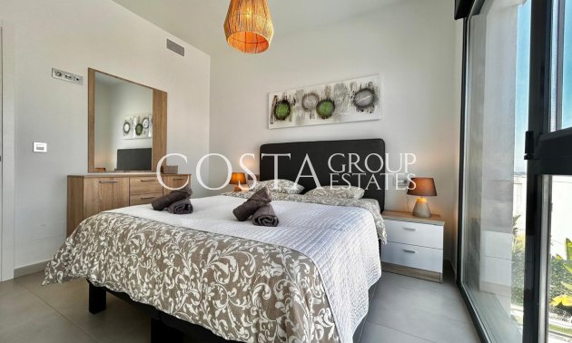 Odsprzedaż - Willa -
Orihuela - Orihuela Costa