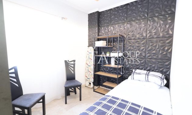 Herverkoop - Apartments -
Torrevieja - Torrevieja Centro