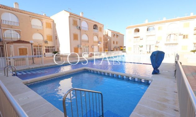 Herverkoop - Apartments -
Torrevieja - Torrevieja Centro