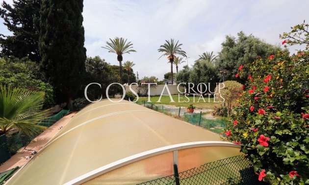 Herverkoop - Villa -
Orihuela - Cabo Roig
