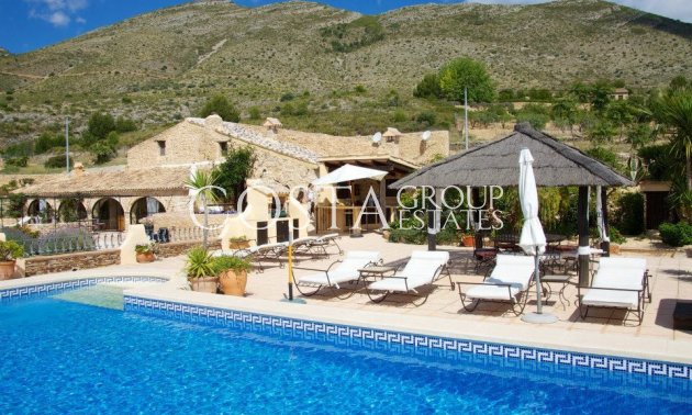 Wiederverkauf - Villa -
Benissa - Benissa Centro