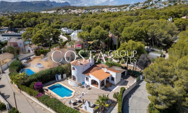 Wiederverkauf - Villa -
Benissa