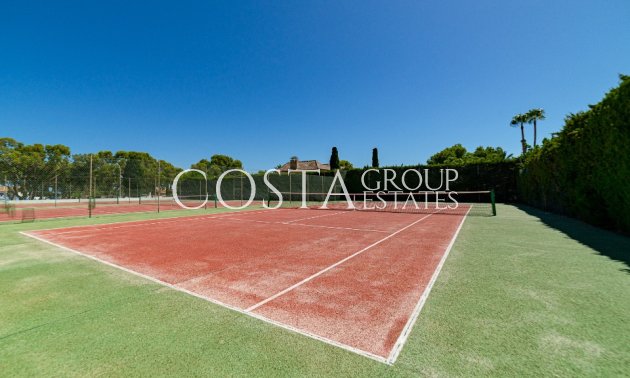 Odsprzedaż - Willa -
Orihuela - Campoamor