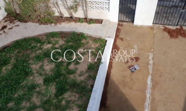 Revente - Villa -
Orihuela - La Zenia