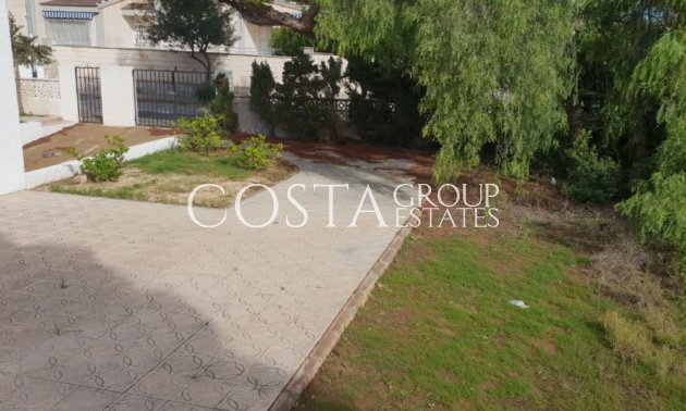 Revente - Villa -
Orihuela - La Zenia