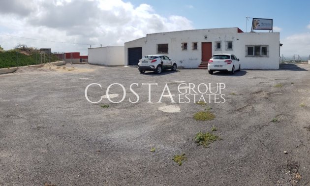 Herverkoop - Villa -
Los Montesinos - Los Montesinos Centro