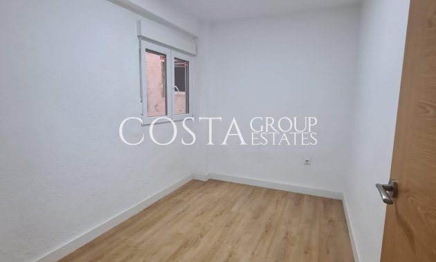 Herverkoop - Apartments -
Alicante - Alicante Centro