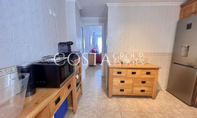 Resale - House -
Torrevieja - La Mata