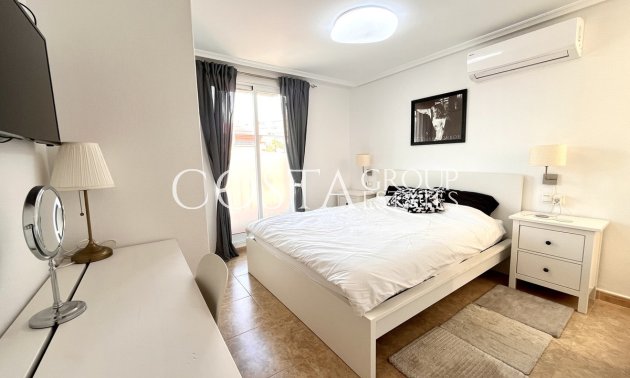 Revente - Maison -
Torrevieja - Torrevieja Centro