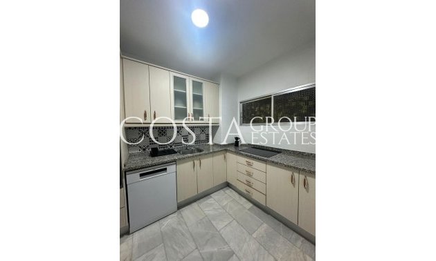 Herverkoop - Apartments -
Alicante - Alicante Centro