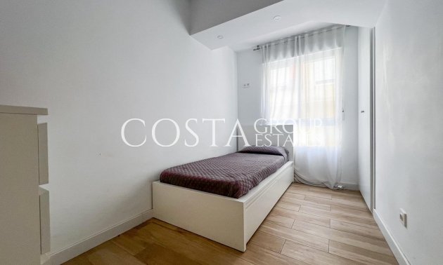 Revente - Apartments -
Alicante - Alicante Centro