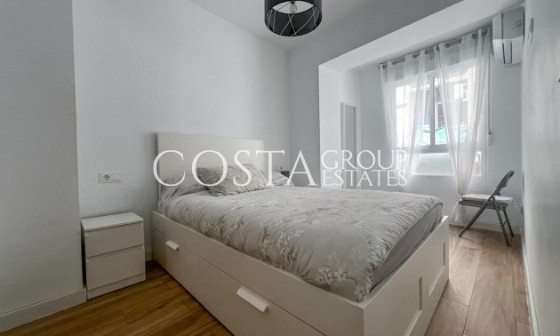 Revente - Apartments -
Alicante - Alicante Centro