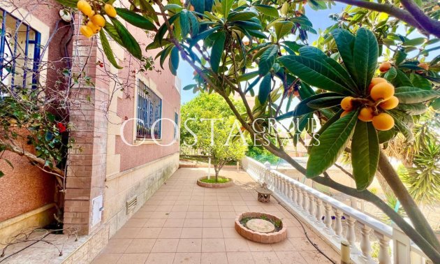 Herverkoop - Huis -
Torrevieja - Torrevieja Centro