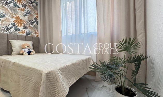 Herverkoop - Apartments -
Torrevieja - Torrevieja Centro