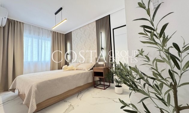 Herverkoop - Apartments -
Torrevieja - Torrevieja Centro