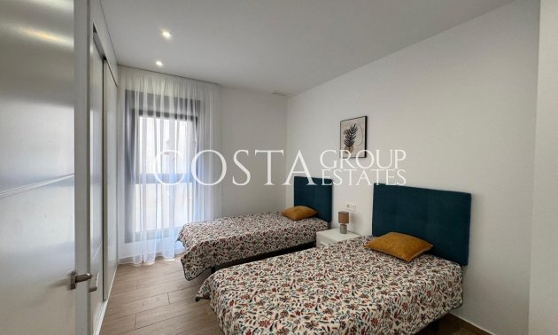 Herverkoop - Apartments -
Torrevieja - Torrevieja Centro