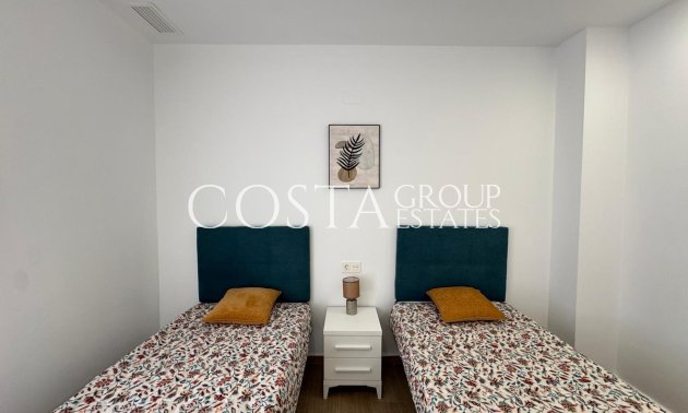 Herverkoop - Apartments -
Torrevieja - Torrevieja Centro