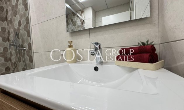 Herverkoop - Apartments -
Torrevieja - Torrevieja Centro