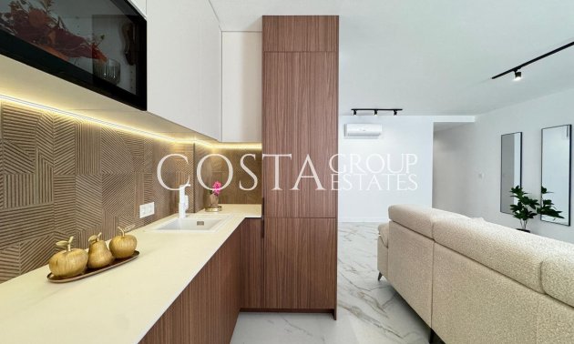 Herverkoop - Apartments -
Torrevieja - Torrevieja Centro