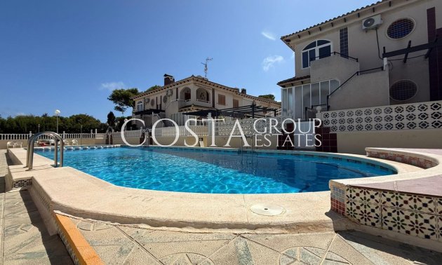 Herverkoop - Huis -
Torrevieja - Torrevieja Centro