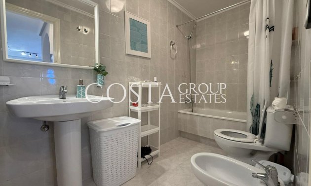 Herverkoop - Huis -
Torrevieja - Torrevieja Centro