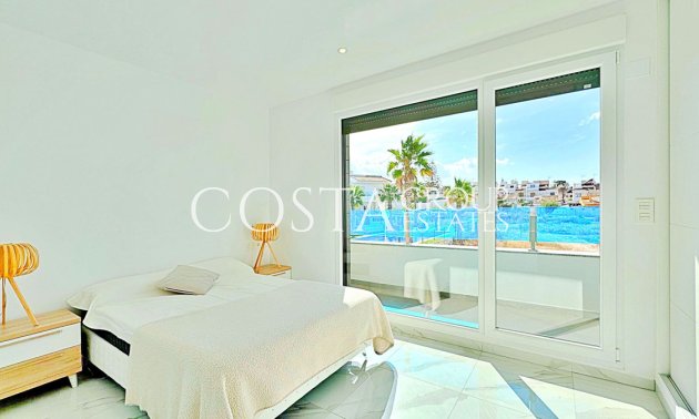 Resale - House -
Orihuela - Los Balcones