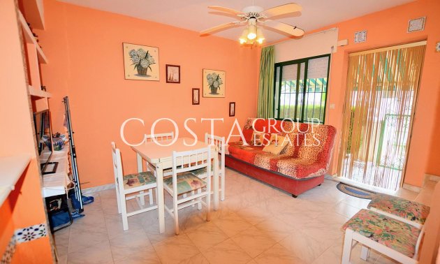 Odsprzedaż - Willa -
Orihuela - Punta Prima